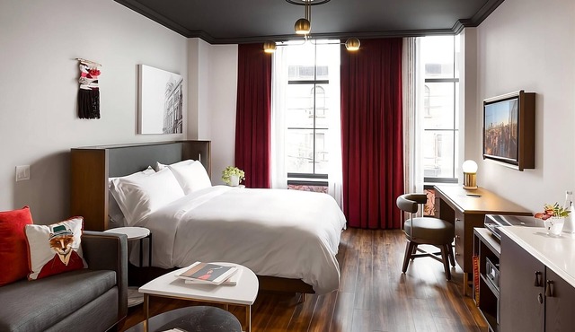 Your Relaxing Getaway Awaits! 3 Comfortable Units, Near Toronto Eaton Centre