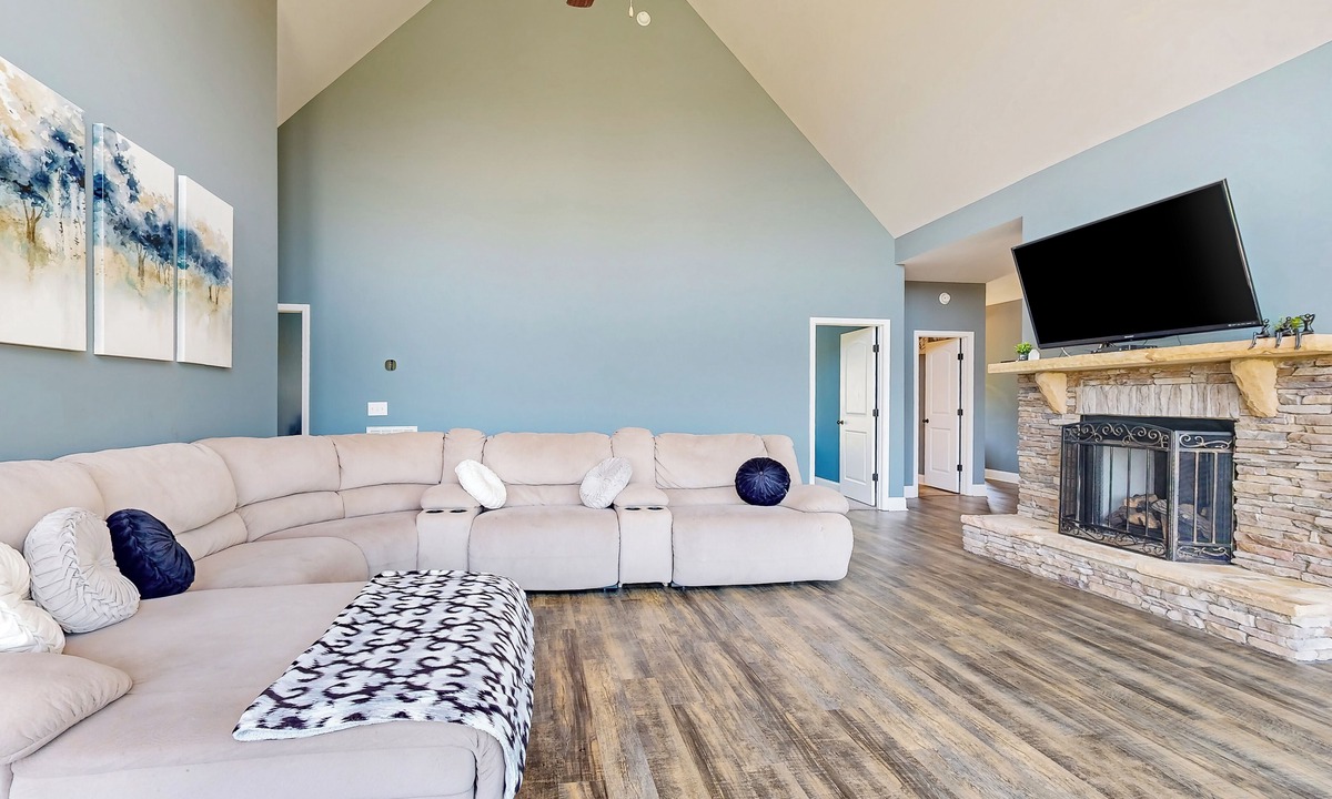 Dixon Springs Cottage | Lebanon Family Riverfront Hideaway: Dogs Welcome
