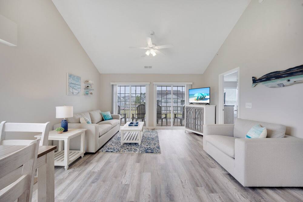 Waterford Plantation Apartment | Golfer's Haven in Carolina Forest