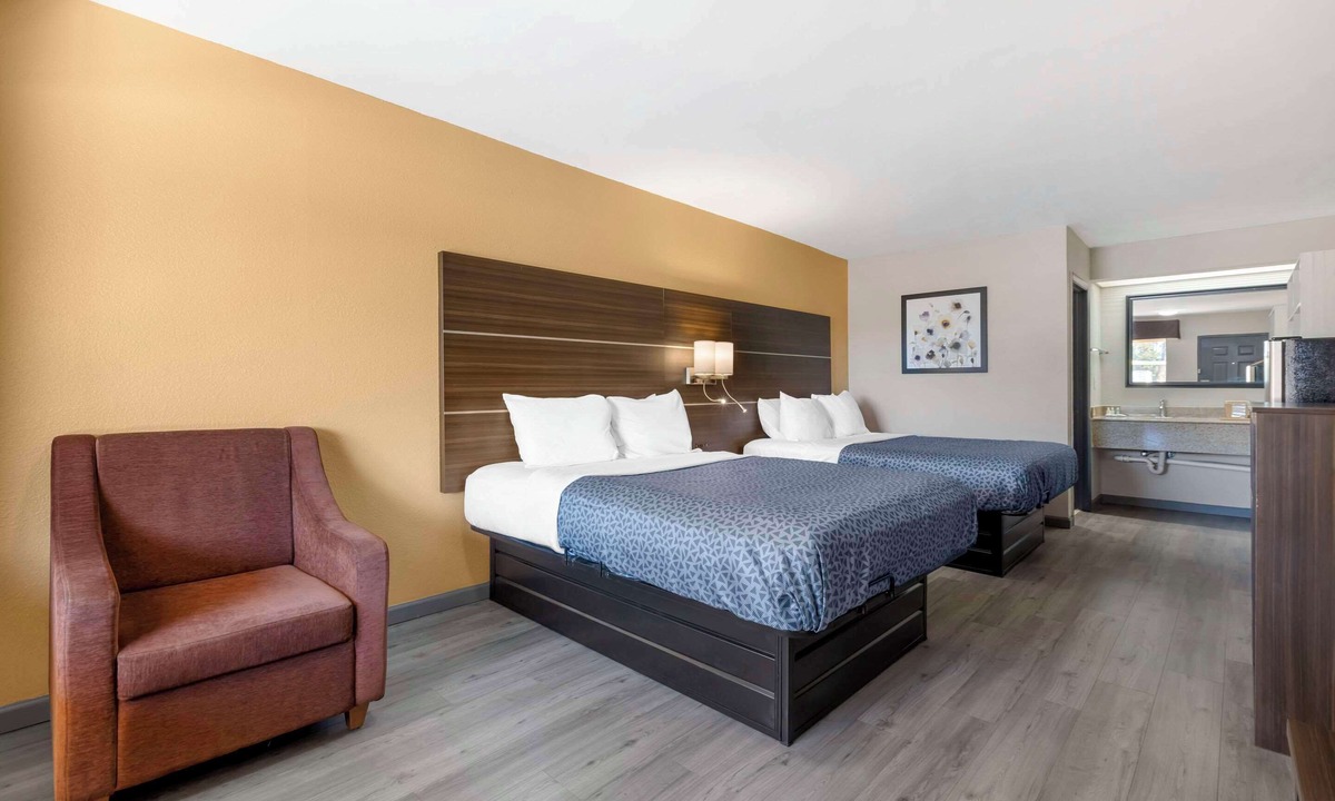 Orangeburg Hotel | Suburban Studios Orangeburg