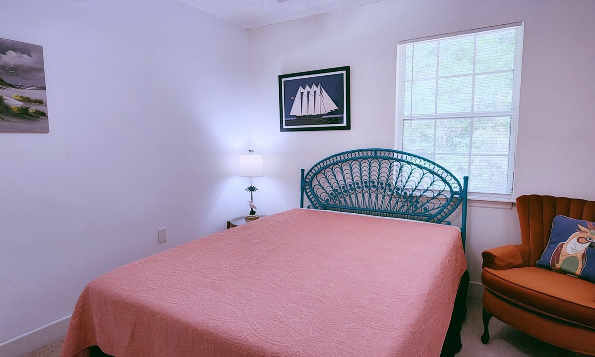 Edisto Island House | The Edisto Escape 5 Min Drive From Beach - 3bdrm, sleeper, NEW Queen Beds!