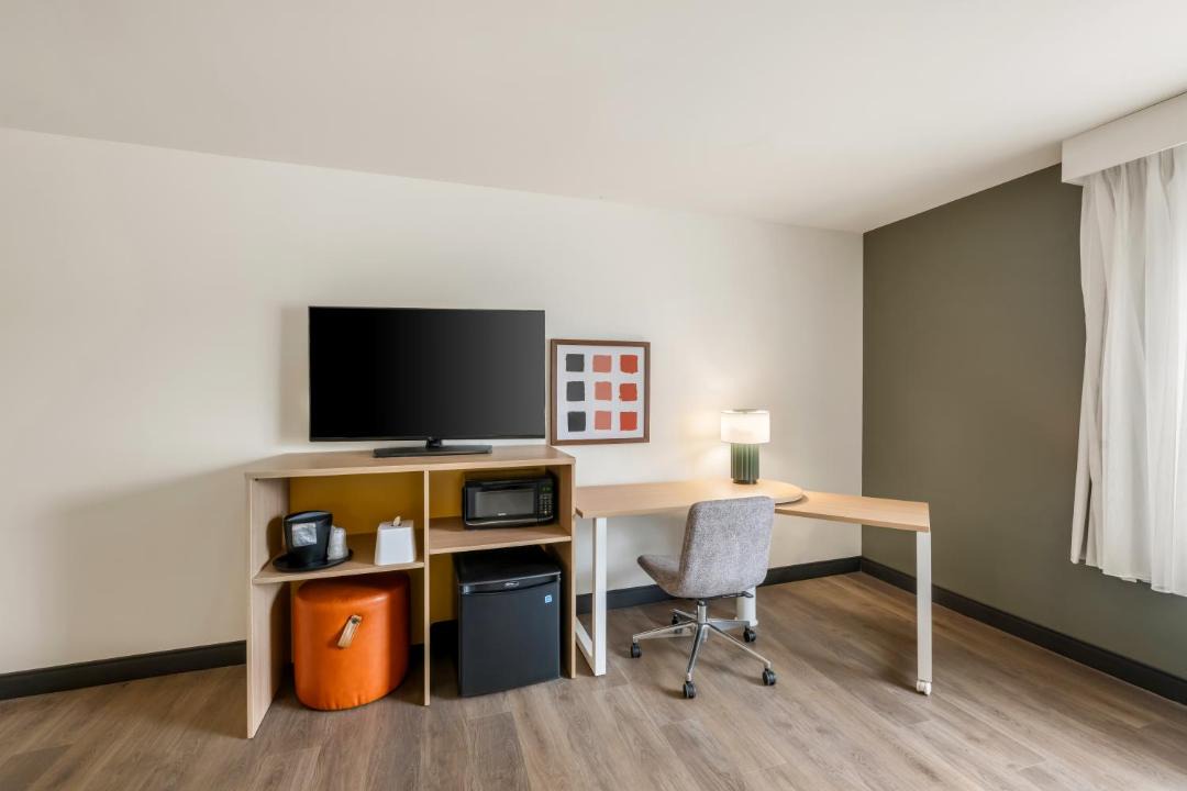 Freeport Hotel | Spark By Hilton Freeport