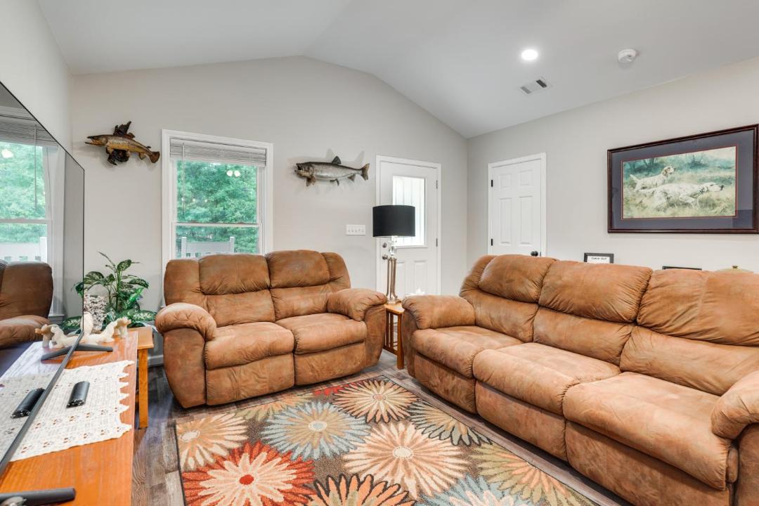 Tignall House | Hunt & Fish! Home < 1 Mi to Broad River Campground