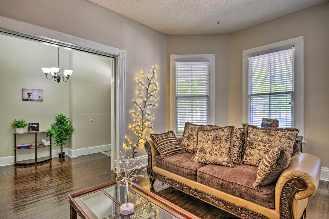 Olde Town Augusta Apartment | Bright Augusta Vacation Rental, 2 Mi to Riverwalk!