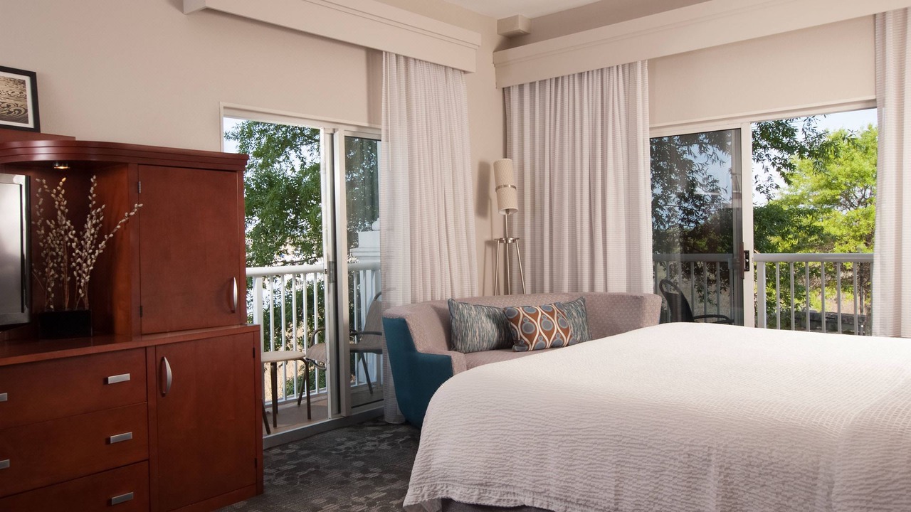 Photo of Bedroom in Downtown Charleston