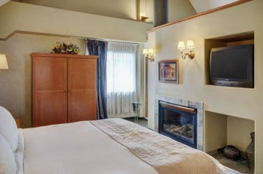 Photo of Bedroom in Hinton