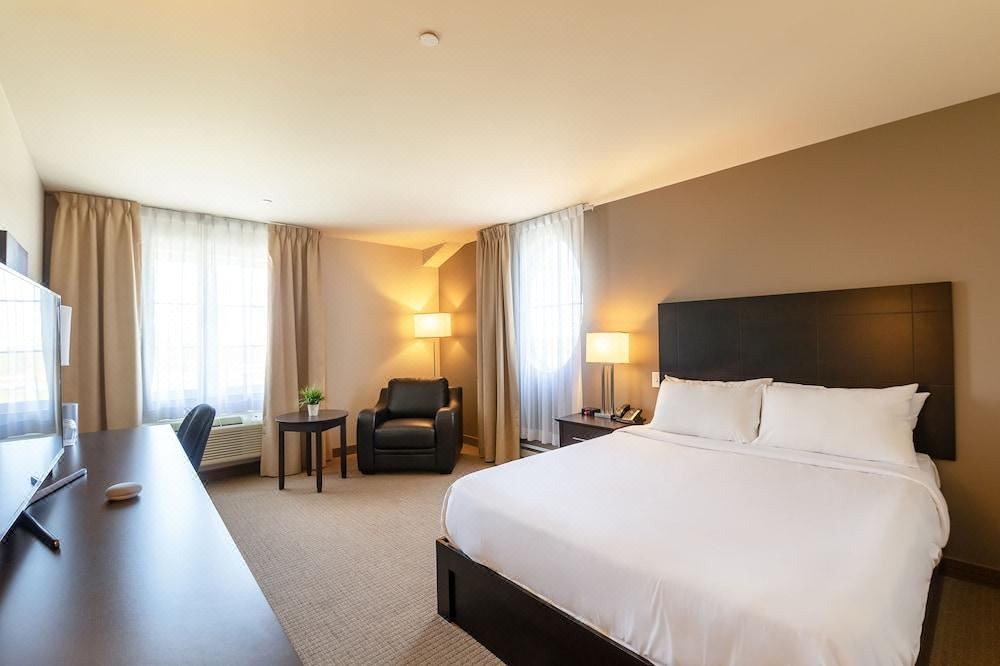 Photo of Bedroom in Saint-Eustache