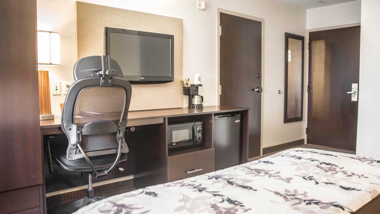 Photo of Bedroom in Woodbridge