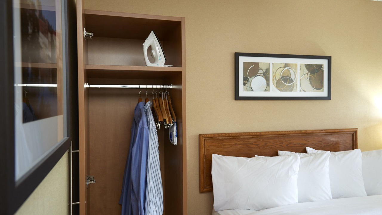 Photo of Bedroom in Laval