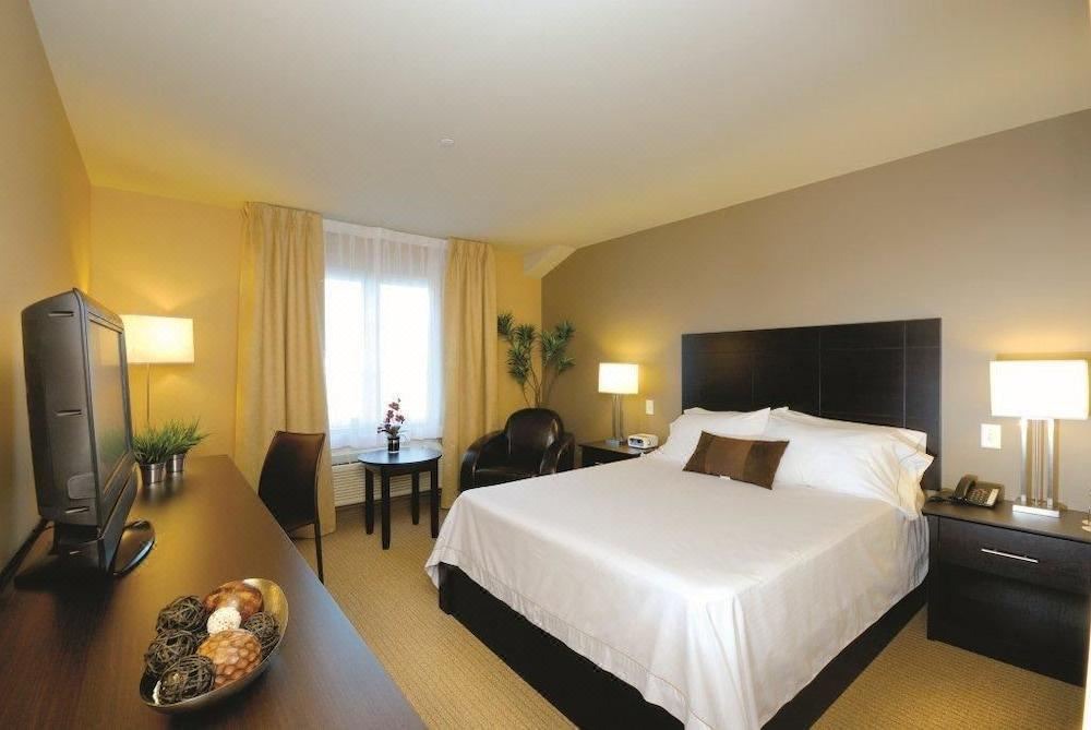 Photo of Bedroom in Saint-Eustache