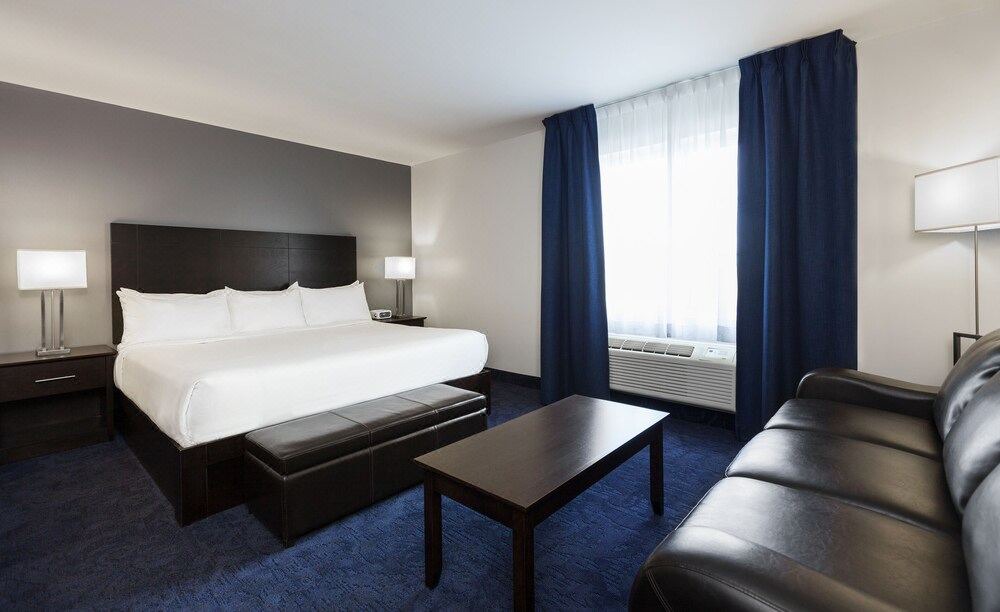 Photo of Bedroom in Saint-Eustache