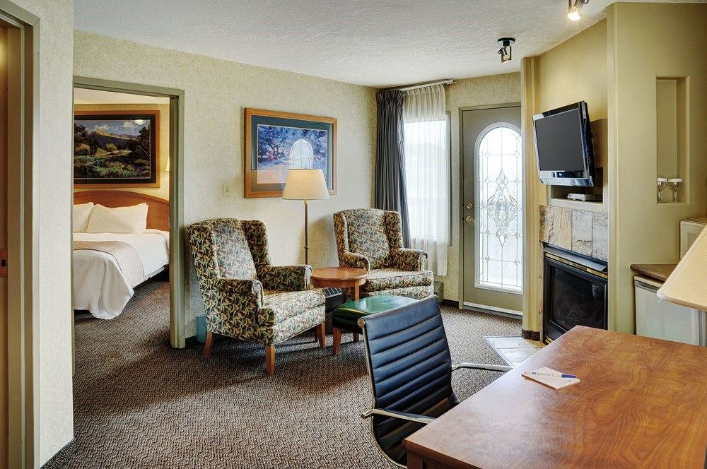 Photo of Livingroom in Hinton