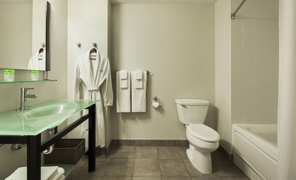 Photo of Bathroom in Saint-Eustache