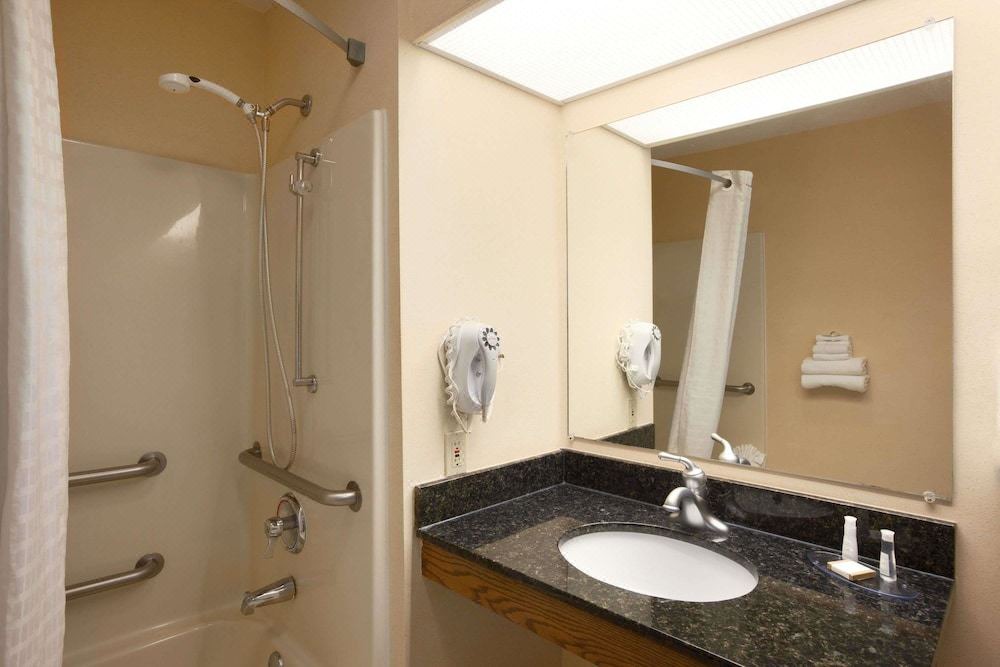 Photo of Bathroom in Gaffney