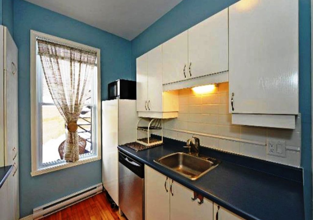 Photo of Kitchen in De Lorimier