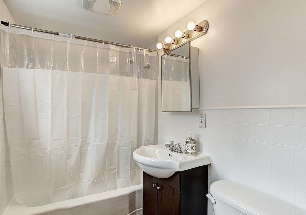 Photo of Bathroom in Pointe-Saint-Charles