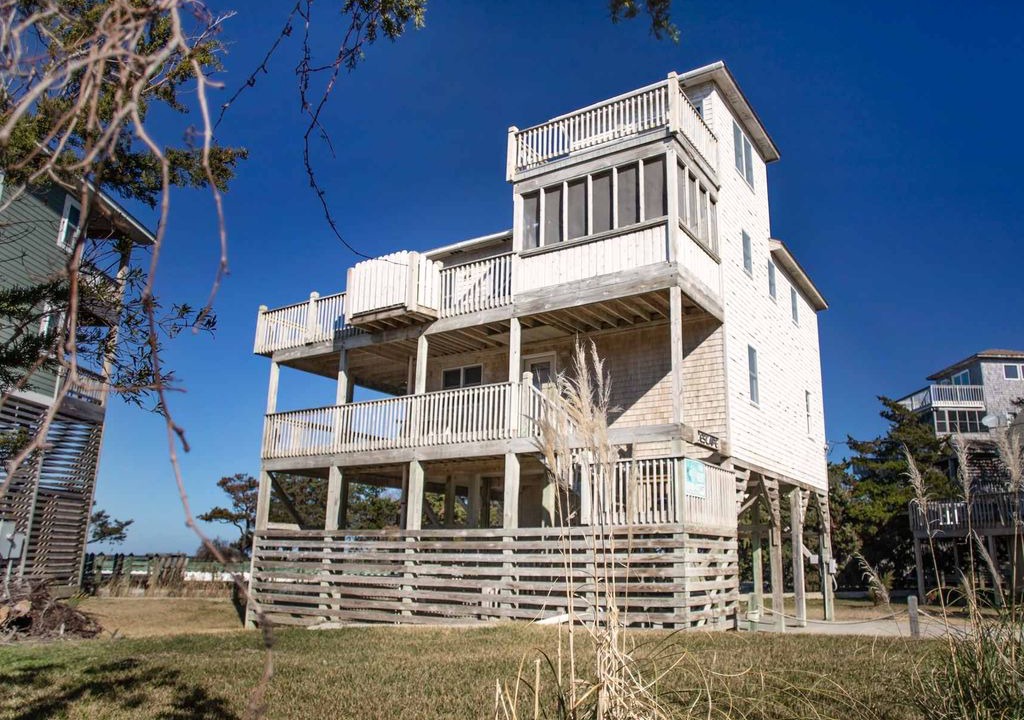 Photo of Buildings in Brigands' Bay