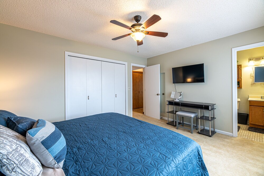 Photo of Bedroom in Tellico Village