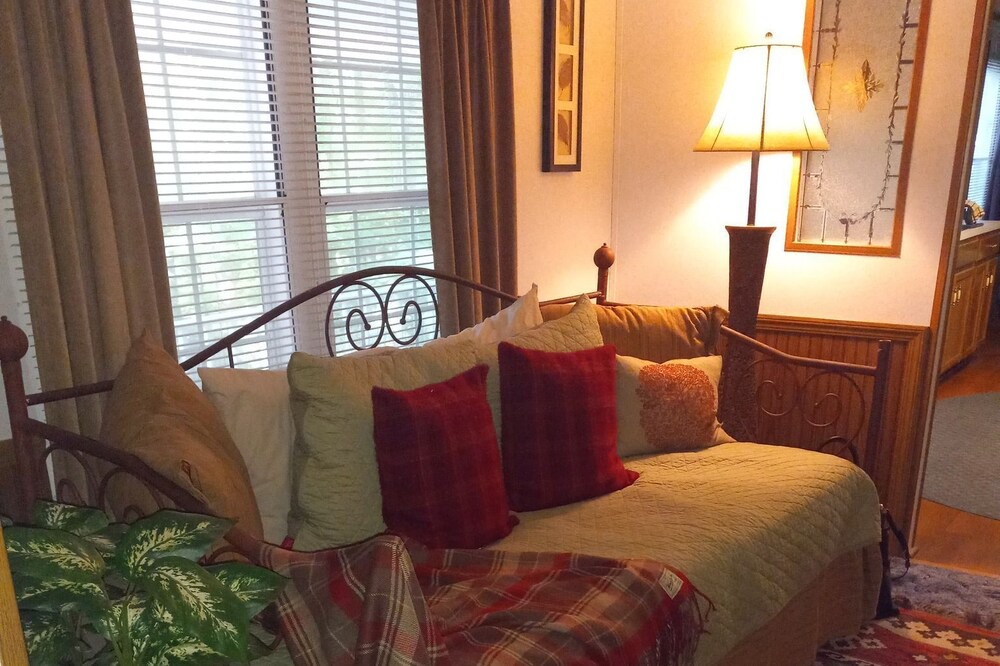 Photo of Bedroom in Fair Play