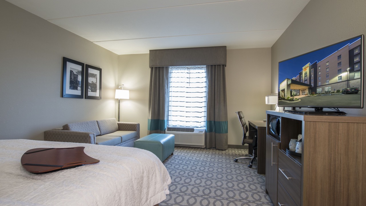 Photo of Bedroom in Greenville - Spartanburg