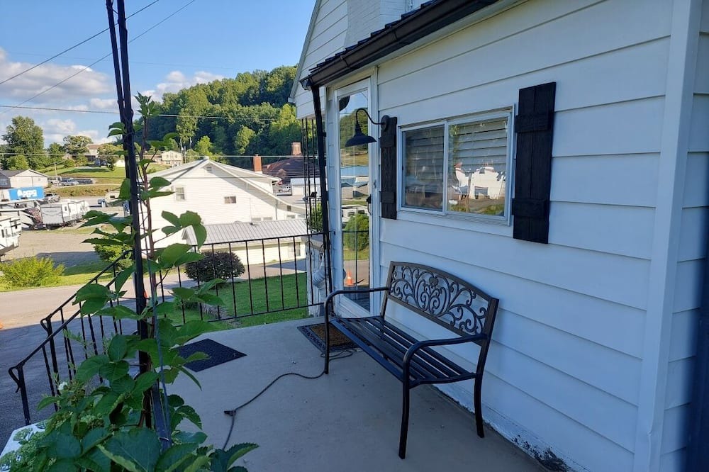 Photo of Patio Balcony in Bluewell