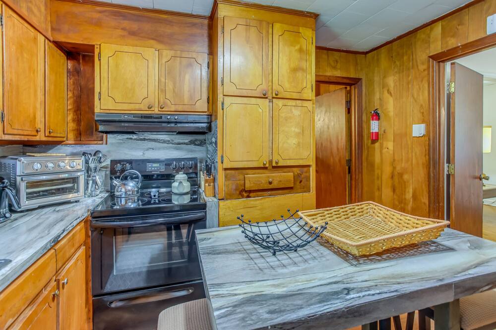 Photo of Kitchen in New Zion