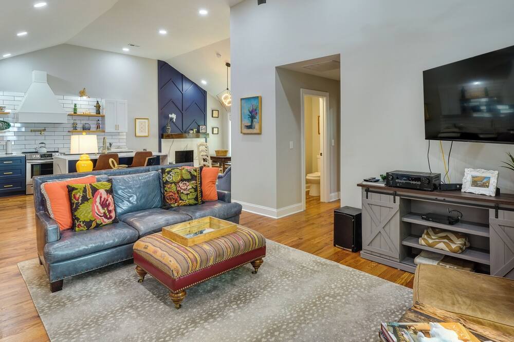 Photo of Livingroom in East Durham