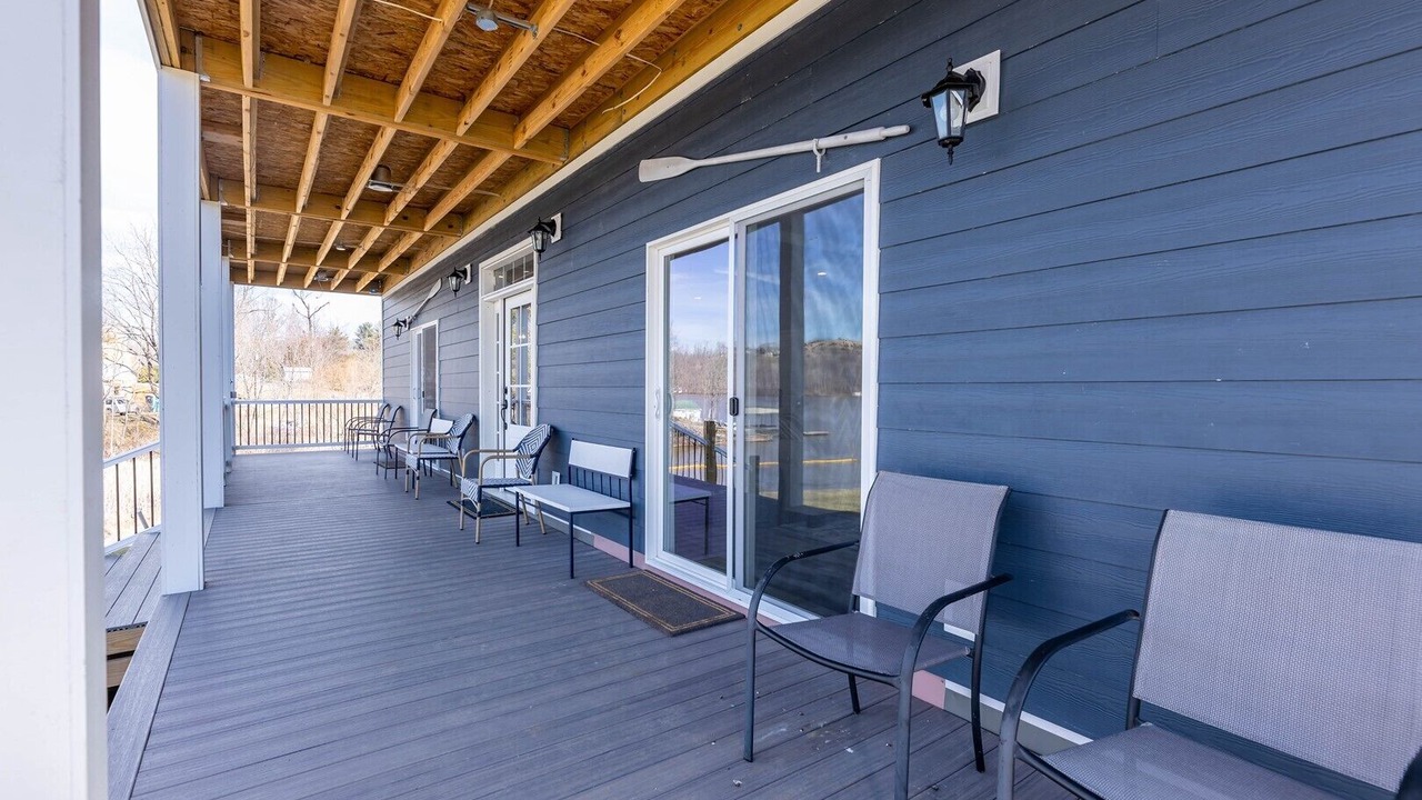 Photo of Patio Balcony in Ingles