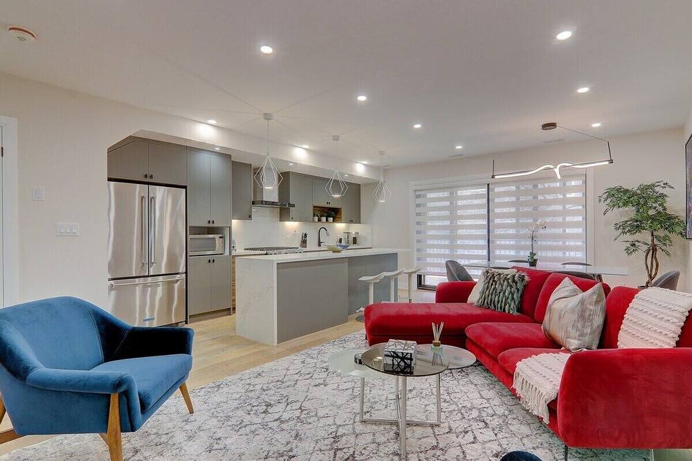 Photo of Livingroom in Midtown Toronto