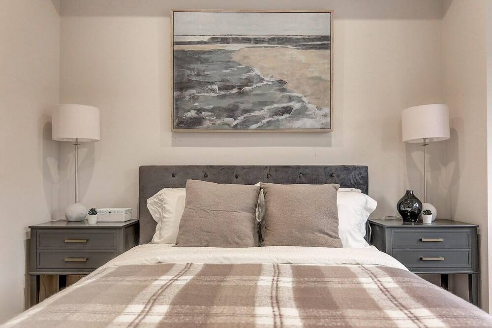 Photo of Bedroom in Midtown Toronto