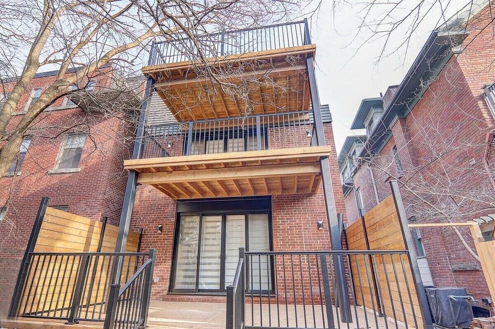 Photo of Outdoor in Midtown Toronto