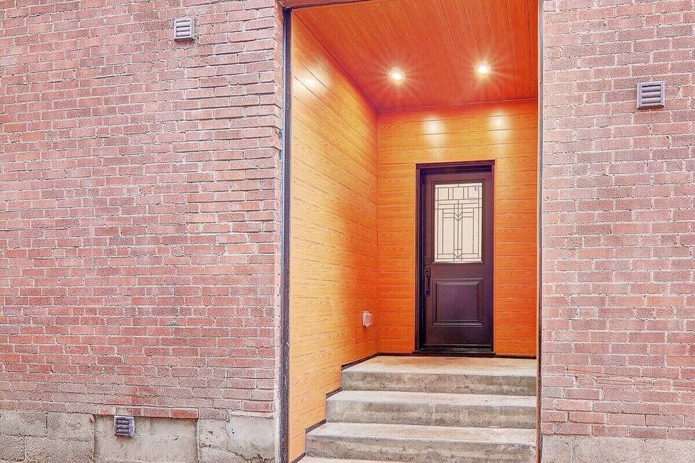 Photo of Outdoor in Midtown Toronto