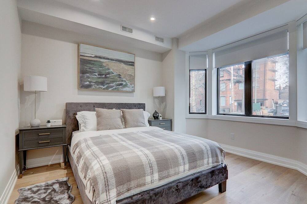 Photo of Bedroom in Midtown Toronto
