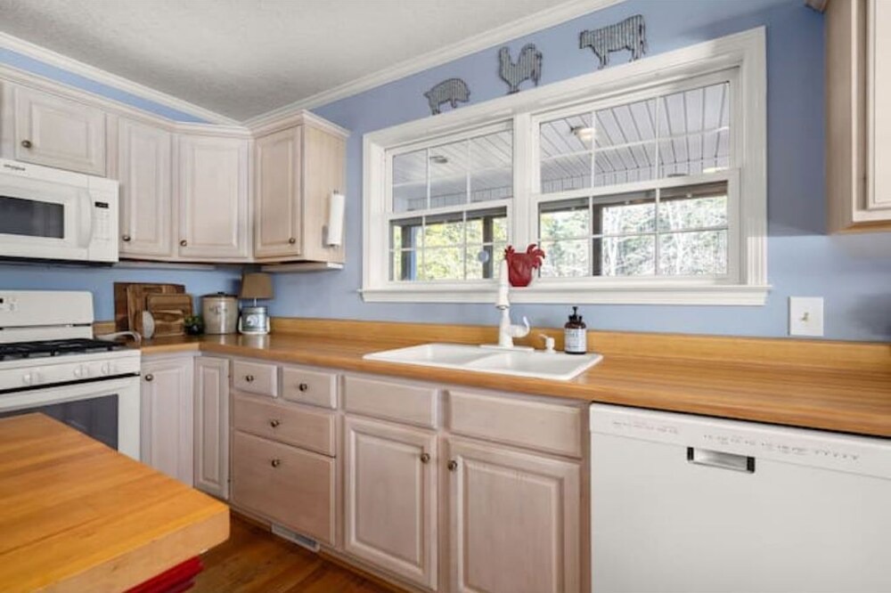 Photo of Kitchen in Mountain Rest