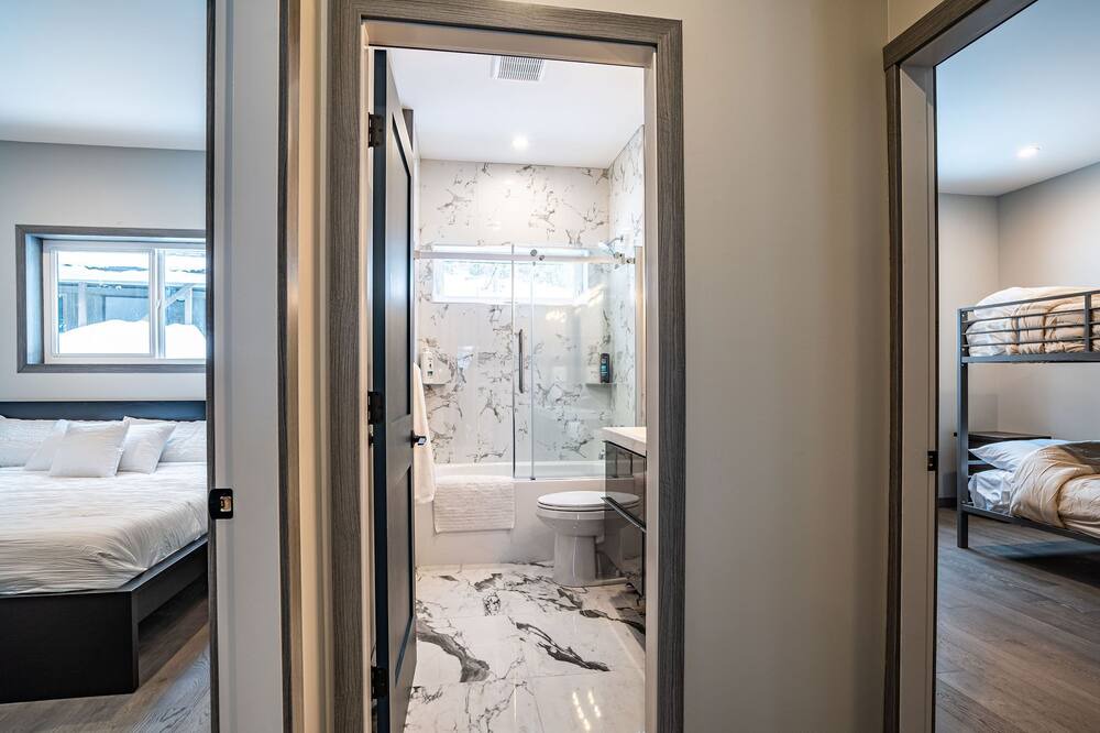 Photo of Bedroom in Revelstoke