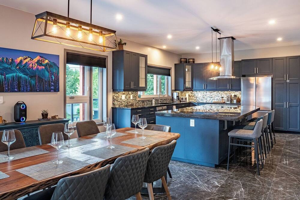 Photo of Kitchen in Revelstoke