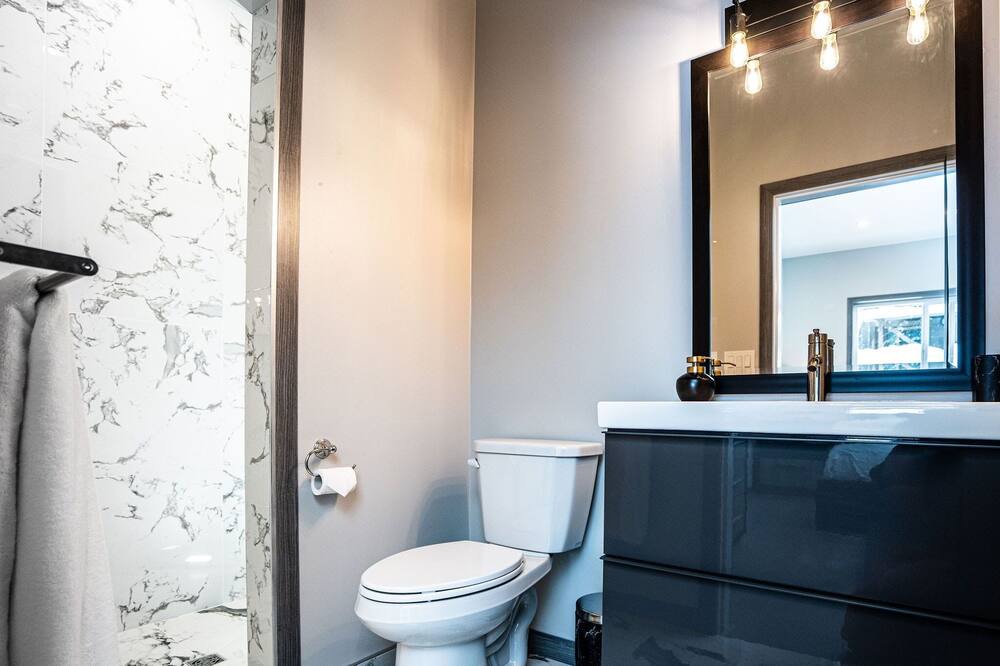 Photo of Bathroom in Revelstoke