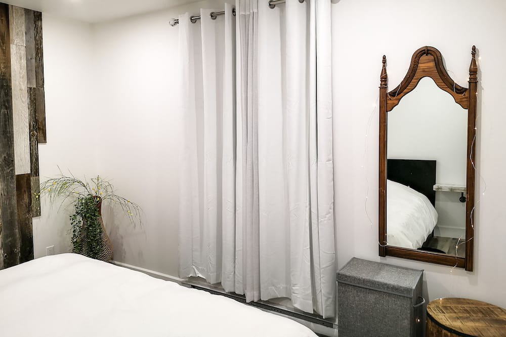 Photo of Bedroom in Sainte-Ann-des-Lacs