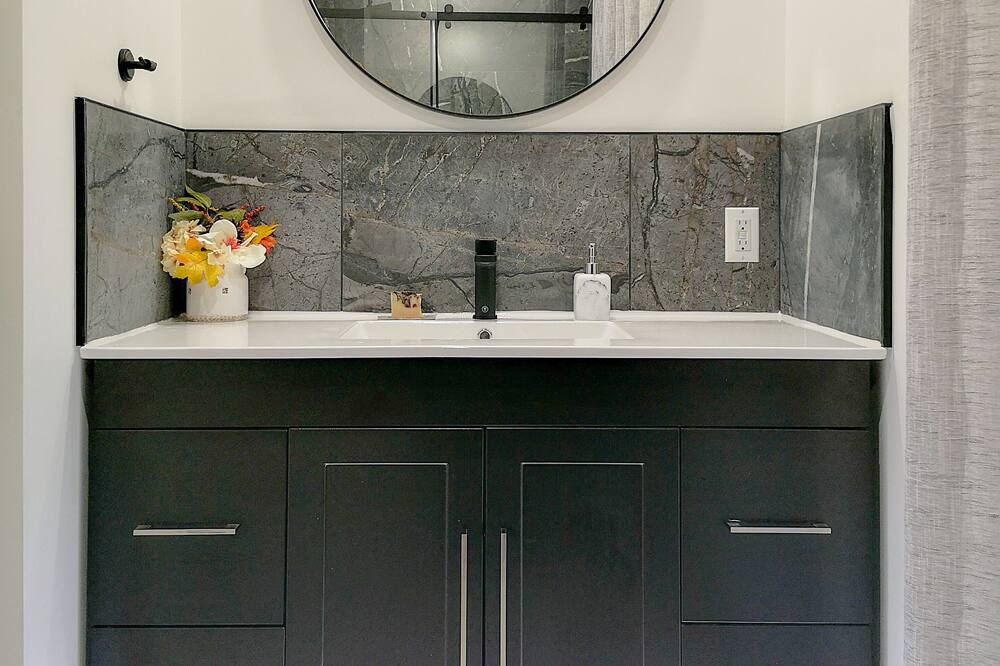 Photo of Bathroom in Sainte-Ann-des-Lacs