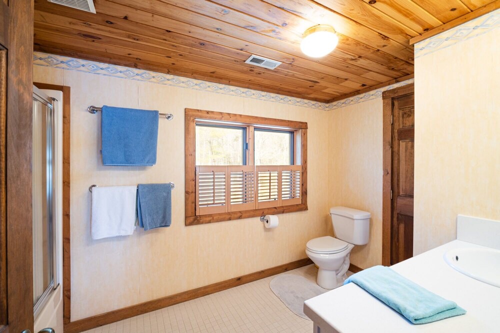 Photo of Bathroom in Millers Creek