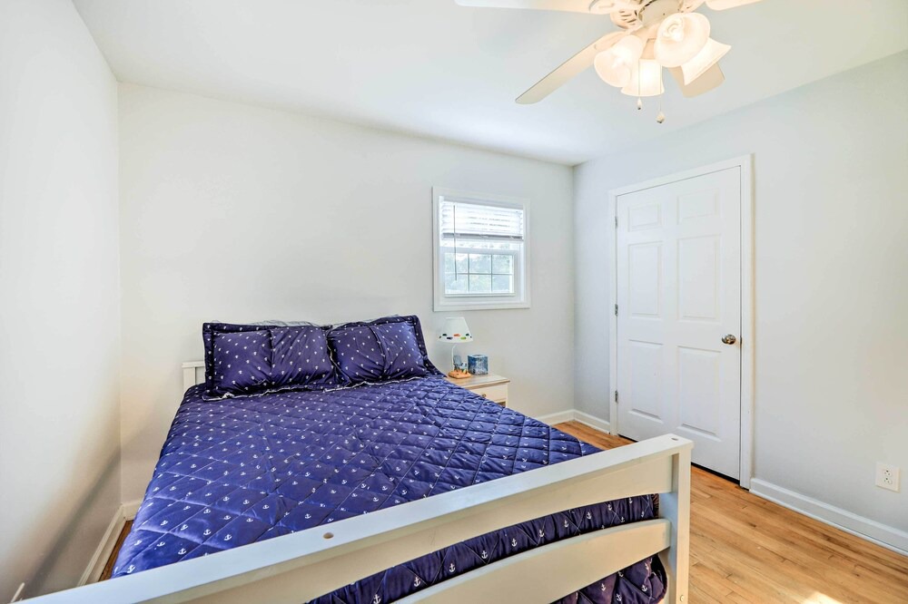 Photo of Bedroom in Cape Carteret