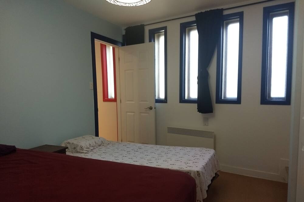 Photo of Bedroom in Laval