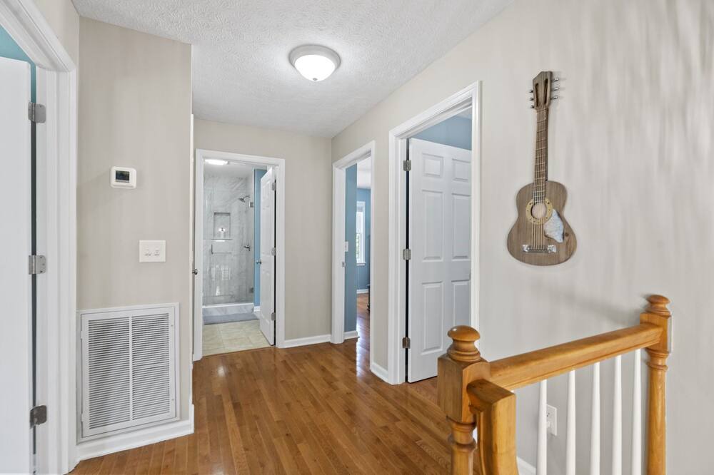 Photo of Bedroom in Hendersonville