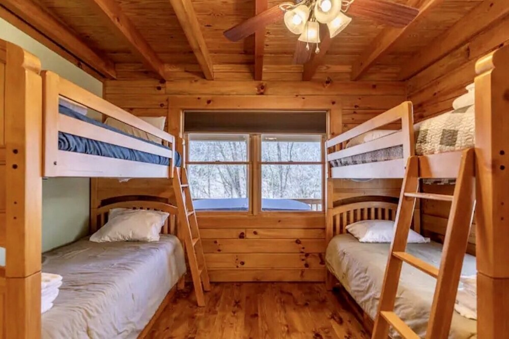 Photo of Bedroom in Frank