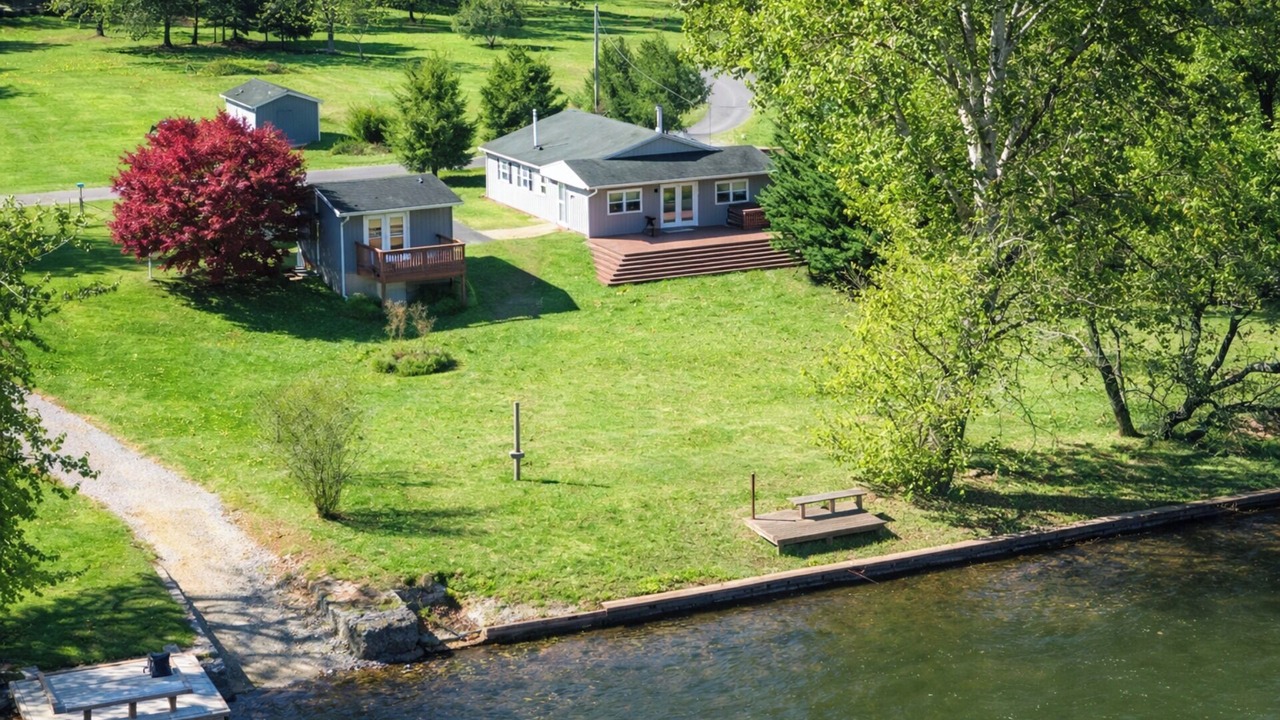 Photo of Outdoor in Belspring