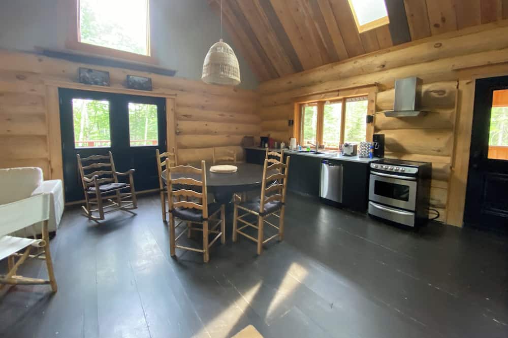 Photo of Kitchen in Morin Heights
