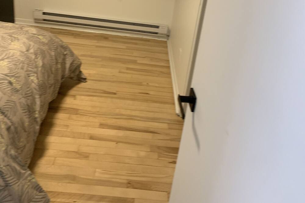 Photo of Bedroom in Laval