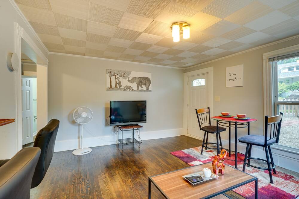 Photo of Livingroom in East Durham