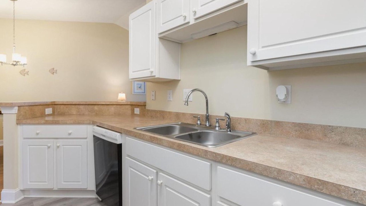 Photo of Kitchen in Waterford Plantation