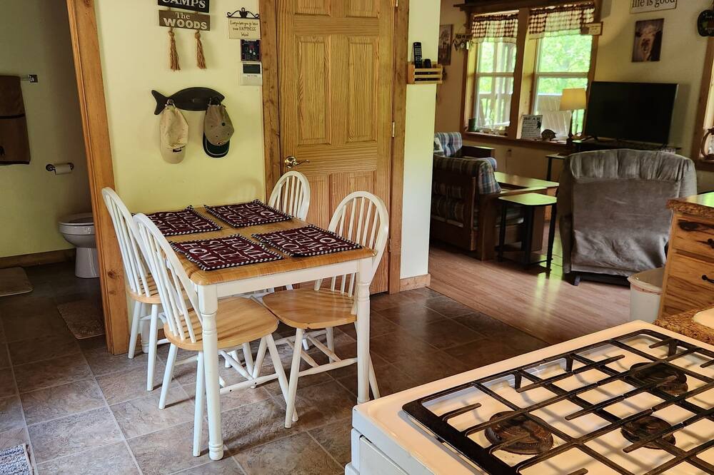Photo of Others in Claypool Hill
